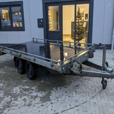 Modell 273 406x204 2700kg Autotransporter