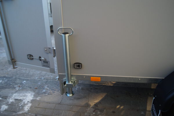 Kofferanhänger 256x134x150cm 1350kg seitliche Tür – Bild 5