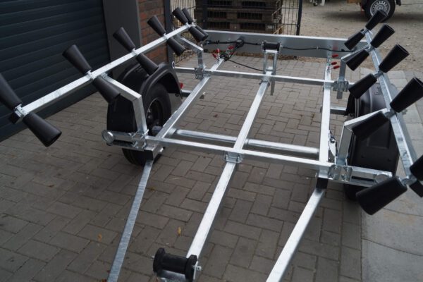 Bootsanhänger, Schlauchboot 500kg – Bild 5