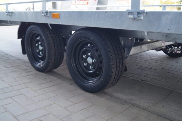 Autotransporter 406 x 204 cm 2700kg Plattform – Bild 7
