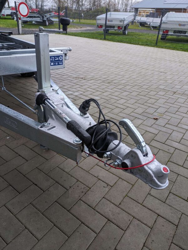 Dreiseitenkipper 356 184 3500kg Elektrisch Heavy – Bild 5