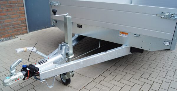 Hochlader 406 204 2700kg Rampenschacht