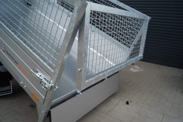 Heckkipper 256 150 1500kg Hand Laubgitter – Bild 7