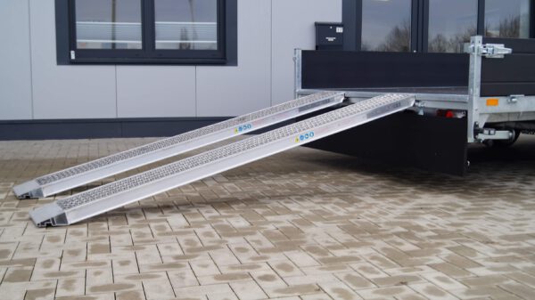 Hochlader 406 204 2700kg Rampenschacht Black – Bild 5