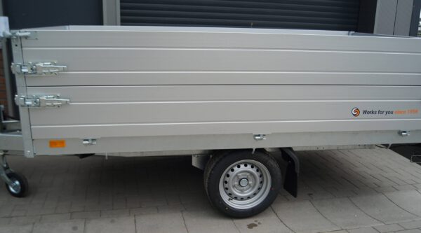 Heckkipper 256 150 1500kg Handpumpe Aufsatzwände – Bild 2