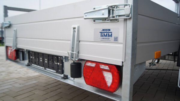 Tieflader 255x153cm 1500kg LED gebremst Rampenschacht – Bild 6