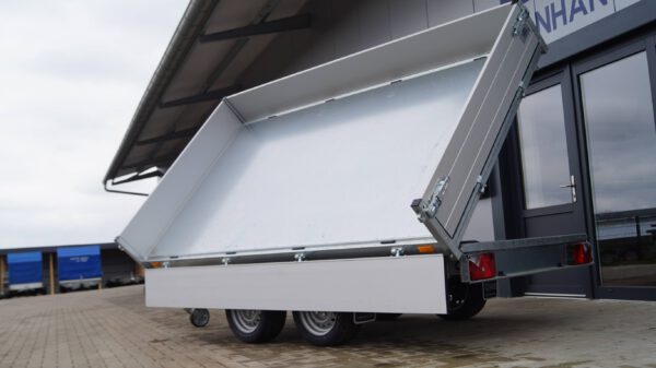 Dreiseitenkipper 306 170 3500kg Elektrisch, Nothand Rampenschacht – Bild 3