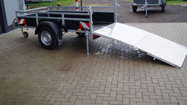 Tieflader 255x133cm 1350kg gebremst Holz Sonderrampe Warnmarkierung – Bild 5