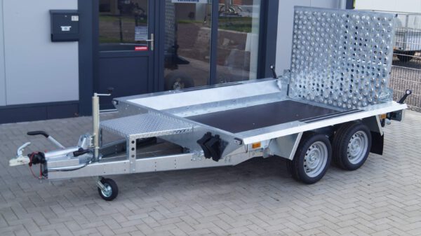 Minibagger/Maschinentransporter 260 153 2700kg – Bild 2