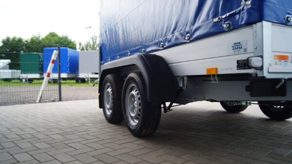 Tieflader 305x153cm 2000kg Hochplane Blau Rampen 100kmh – Bild 13