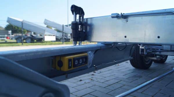 Dreiseitenkipper 356 184 3500kg verstärkt Blattfeder – Bild 8