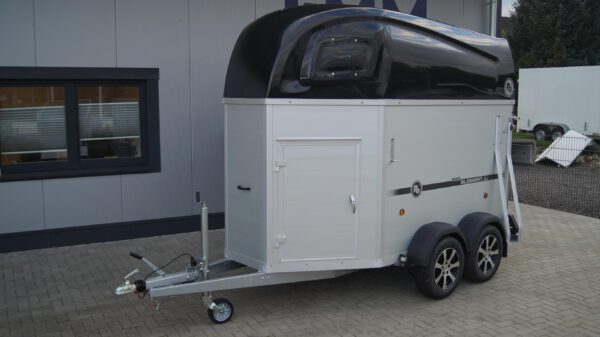 Pferdeanhänger Performance Voll-Aluminium 308x136x236 2400kg – Bild 3