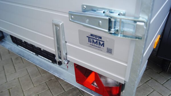 Tieflader 255x133cm 2000kg Klappe vorne – Bild 6
