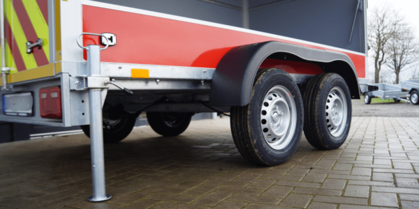 Kofferanhänger 306x154x180 2000kg Feuerwehr Einsatzstellenhygiene – Bild 8
