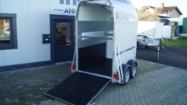 Pferdeanhänger Performance Voll-Aluminium 3,08x1,36x2,38 1500kg – Bild 6