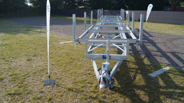 Langmaterialanhänger Rohranhänger Hochlader 10m 2700kg – Bild 4